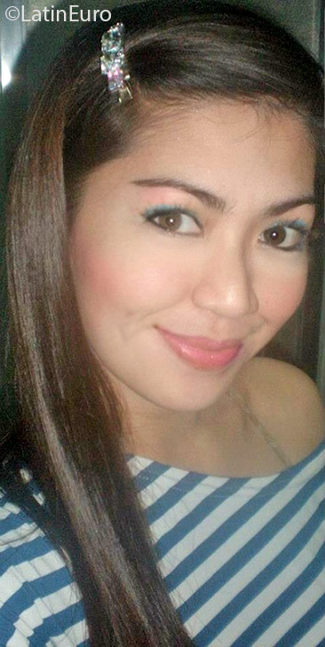 Date this young Philippines girl Nete from Pampanga PH875