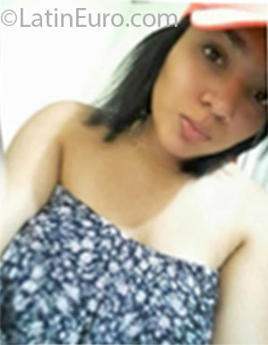 Date this cute Panama girl Milagros from Panama PA901