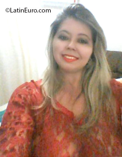 Date this cute Brazil girl Shirlei from Sinop BR9627