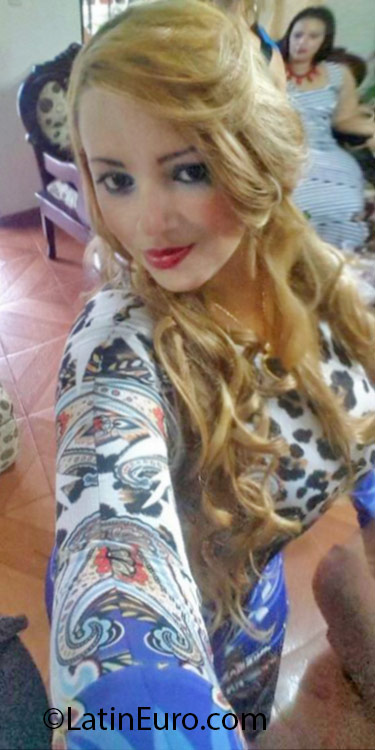 Date this gorgeous Dominican Republic girl Ruth from Santiago DO25481