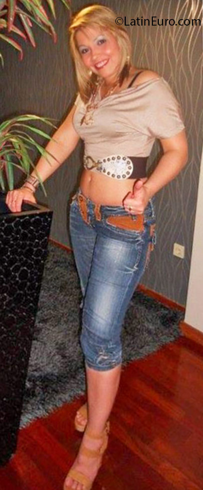 Date this foxy Brazil girl Nilma from Recife BR9638