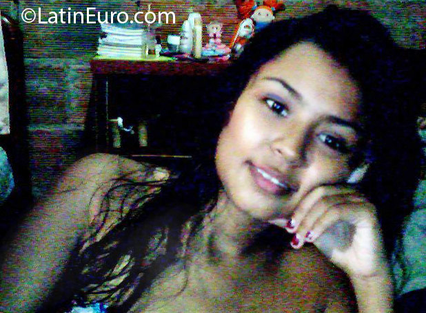 Date this gorgeous Colombia girl Brenda from Barranquilla CO18967