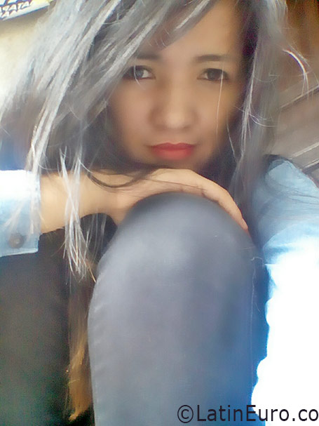 Date this young Philippines girl Dongre from Manila PH906