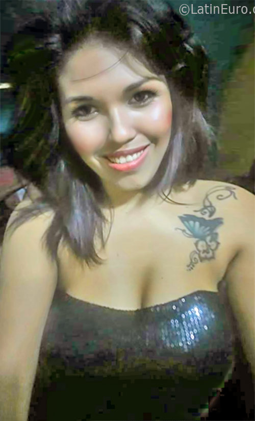 Date this stunning Brazil girl Alexandra from Manaus BR9913