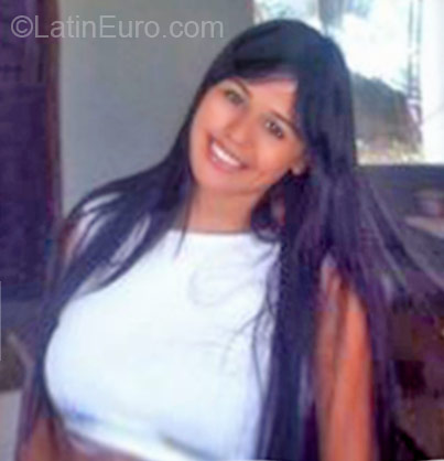 Date this stunning Brazil girl Maria from Fortaleza BR9792