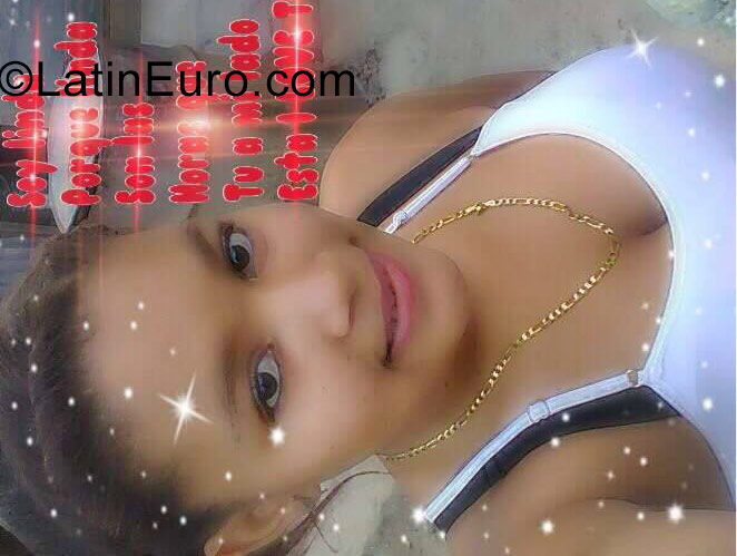 Date this good-looking Dominican Republic girl Gabriela from Santiago DO27395