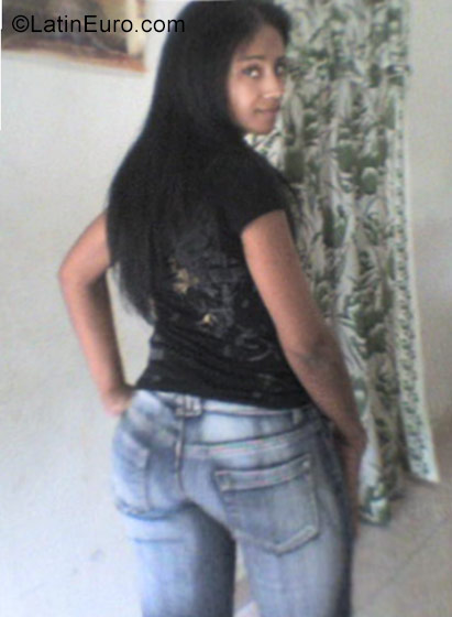 Date this good-looking Dominican Republic girl Sobeyda from Santiago DO27433
