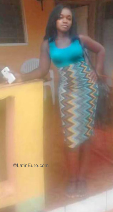 Date this young Jamaica girl Nickesha from Kingston JM2437