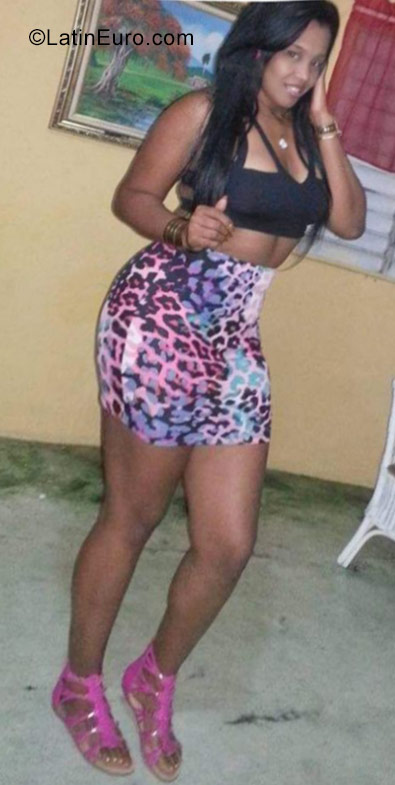Date this tall Dominican Republic girl Caterin from San Cristobal DO28637