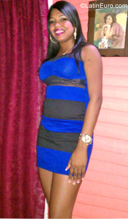 Date this cute Dominican Republic girl Yovermin from Puerto Plata DO29794