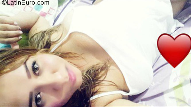 Date this delightful Colombia girl Kriss hernandez from Tulua Valle CO22083