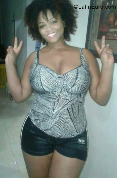 Date this funny Dominican Republic girl Juana from Santo Domingo DO29820