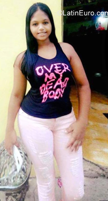 Date this cute Dominican Republic girl Ana from Santiago DO30222