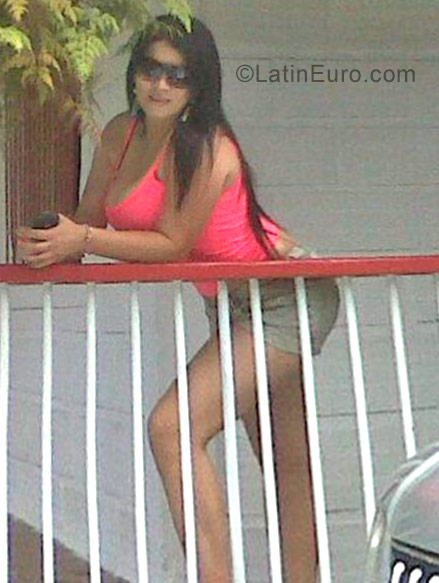 Date this gorgeous Colombia girl Samanta from Medellin CO22393
