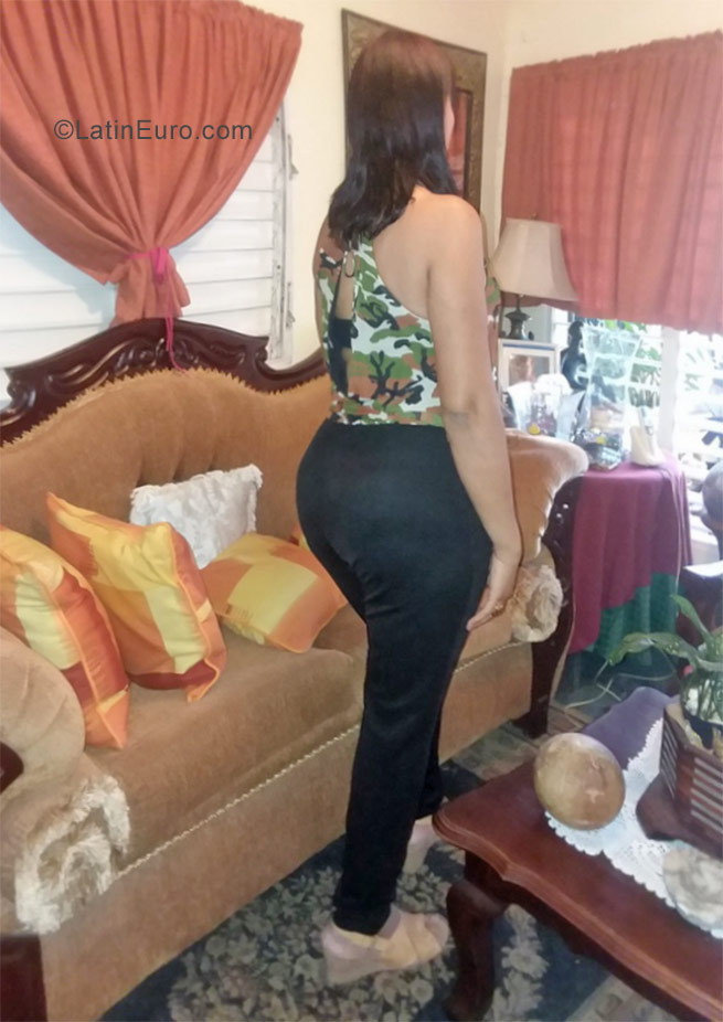 Date this fun Dominican Republic girl Maribel from La Vega DO31260