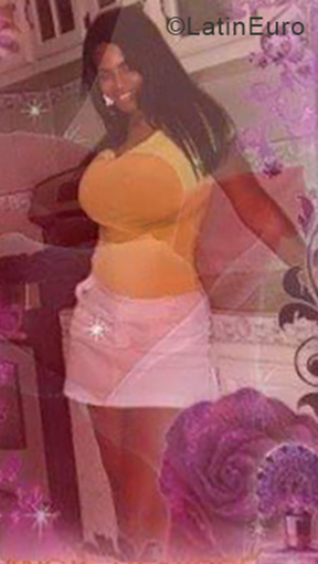 Date this tall Dominican Republic girl Denisse from Bonao DO40946