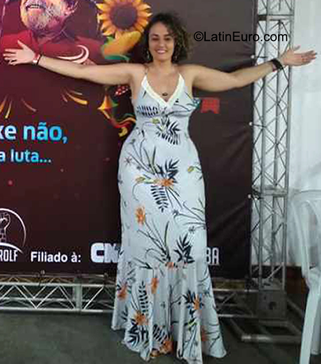 Date this young Brazil girl Cristiane from Salvador BR11881