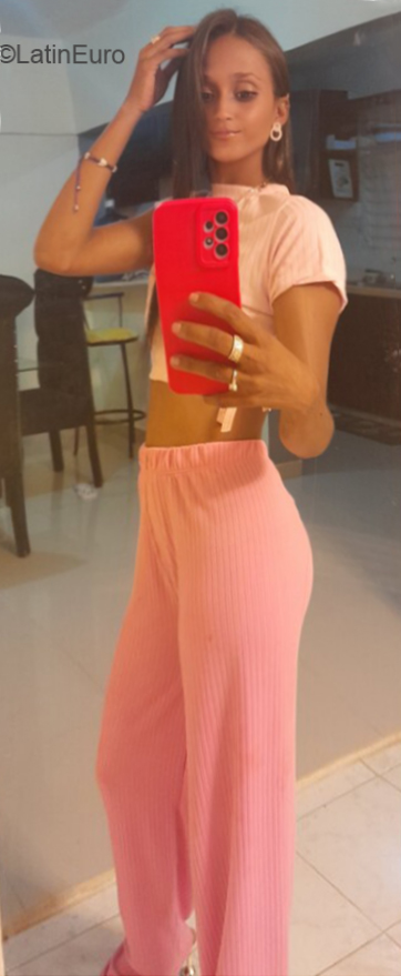 Date this georgeous Dominican Republic girl Esther from Santiago DO40824
