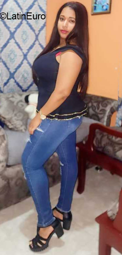 Date this good-looking Dominican Republic girl Maria from San Cristobal DO40997