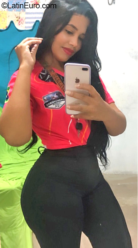 Date this hot Brazil girl Wanessa from Santo Amaro Do Maranhao BR12112