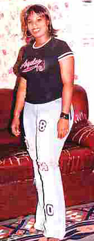 Date this attractive Any Country girl Barry from  A9663