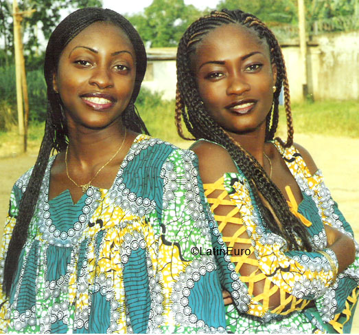 Date this tall Cameroon girl Francesca from Kribi A9772