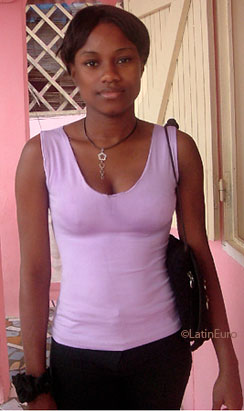 Date this sensual Gabon girl Nancy from  A9888