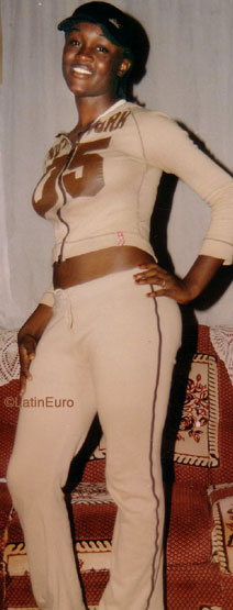 Date this attractive Cameroon girl Christelle from  A9986
