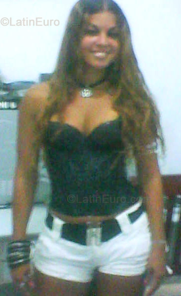 Date this hot Brazil girl Lena-Brazi from Maceio B-154