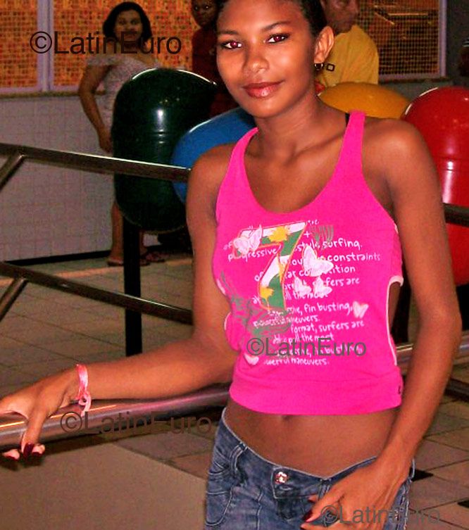 Date this attractive Brazil girl Yranyldes from Sao Luis B1047