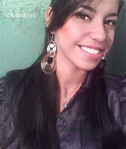 Date this young Brazil girl Jessika from Lajedo B1049