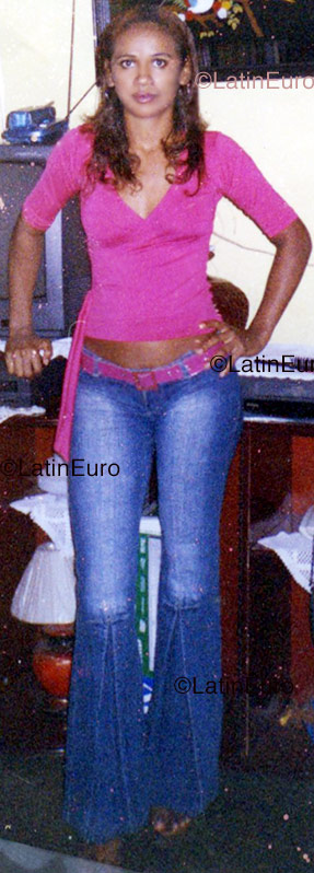 Date this cute Brazil girl Leidiane from Sao Luis B1139