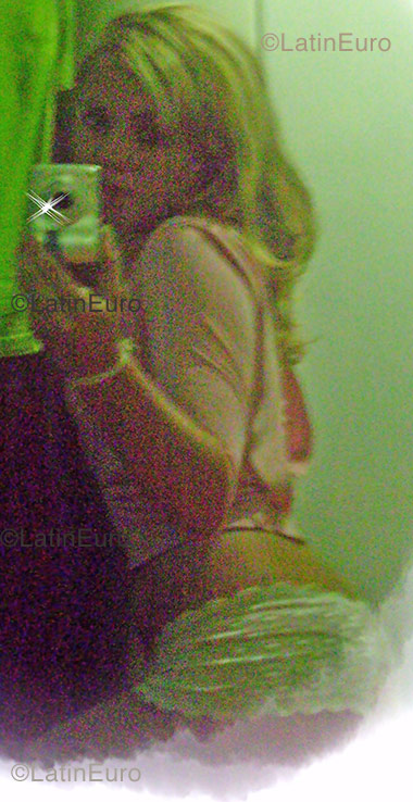 Date this happy Brazil girl Damiana from Concordia B1166