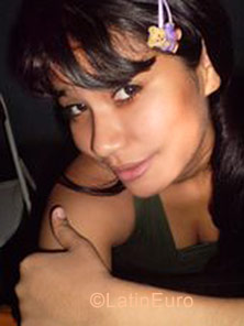 Date this sultry Brazil girl Mayara from Manaus B1175