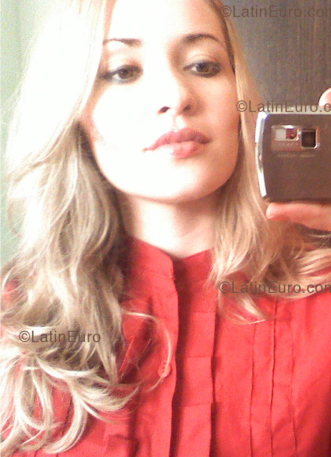 Date this hot Brazil girl Paula- from Cabo Frio B1272