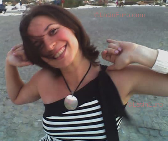 Date this gorgeous Brazil girl Joseane from Gravata B1295