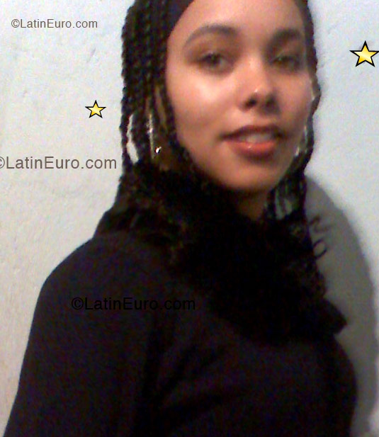 Date this passionate Brazil girl Aline from Sao Paulo B1343
