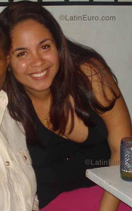 Date this tall Brazil girl Ana from Rio de Janeiro B1349