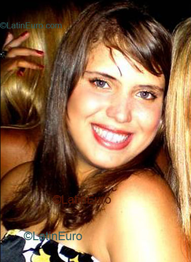 Date this young Brazil girl Cecilia from Rio De Janeiro B1401