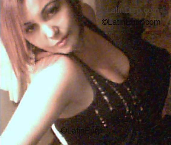 Date this young Brazil girl Daniella from Santos B1431