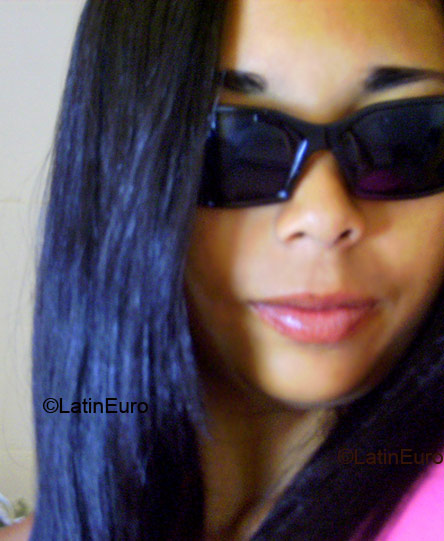 Date this young Brazil girl Fernanda- from Lauro De Freitas B1447
