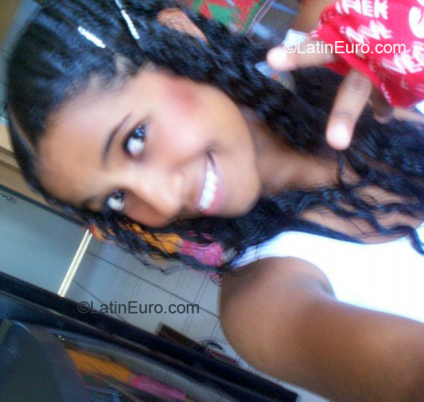 Date this voluptuous Brazil girl Ozana from Caucaia B1456