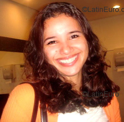 Date this pretty Brazil girl Josemary from Cariacica B1457