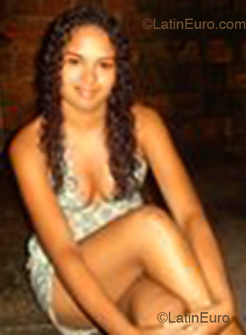 Date this charming Brazil girl Anne from Rosario B1515