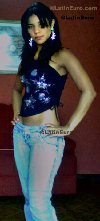 Date this passionate Brazil girl Sandra from Volta Redomda B153