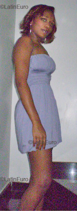 Date this charming Brazil girl Kamilla from Sao Paulo B1695