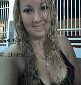 Date this young Brazil girl Ahagiani from Auriflama B1709