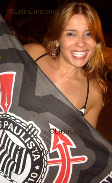 Date this exotic Brazil girl Luziana from Goiania  B1840