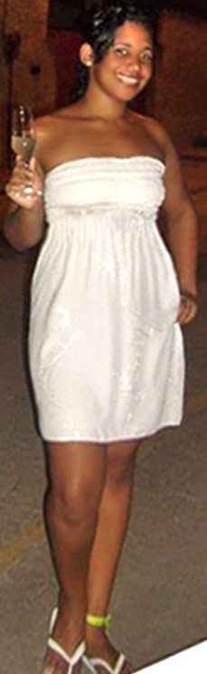 Date this hard body Brazil girl Ananda from Rio De Janeiro B2011
