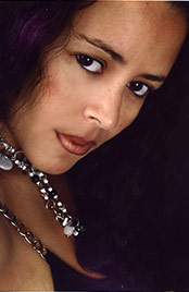 Date this pretty Brazil girl Sulene from  B2069